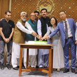 Khyber Pakhtunkhwa Governor Faisal Karim Kundi and other dignitaries cut a cake to mark Pakistan’s Independence Day at Governor House