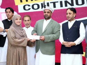Punjab Education Minister Sikandar Hayat distributes “Chief Minister Honhaar Scholarship” cheques among deserving students at Karakoram International University