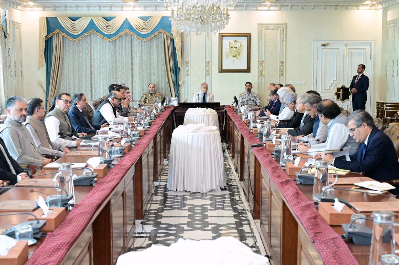 PM for timely implementation of tax reforms, swift action against tax evaders, smugglers