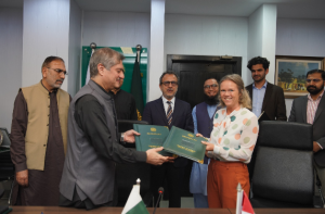 Pakistan, Denmark launch green energy partnership