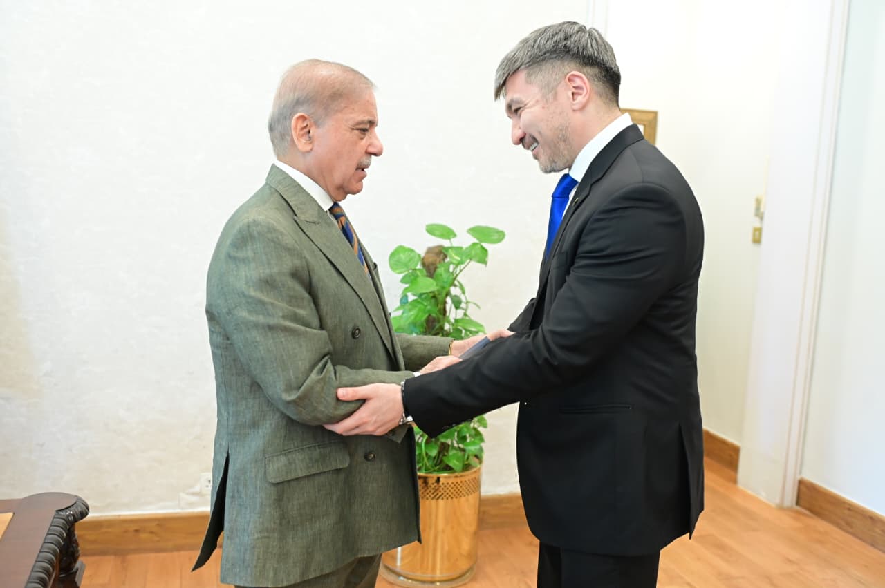 PM reaffirms Pakistan’s commitment to deepening multifaceted partnership with Kazakhstan