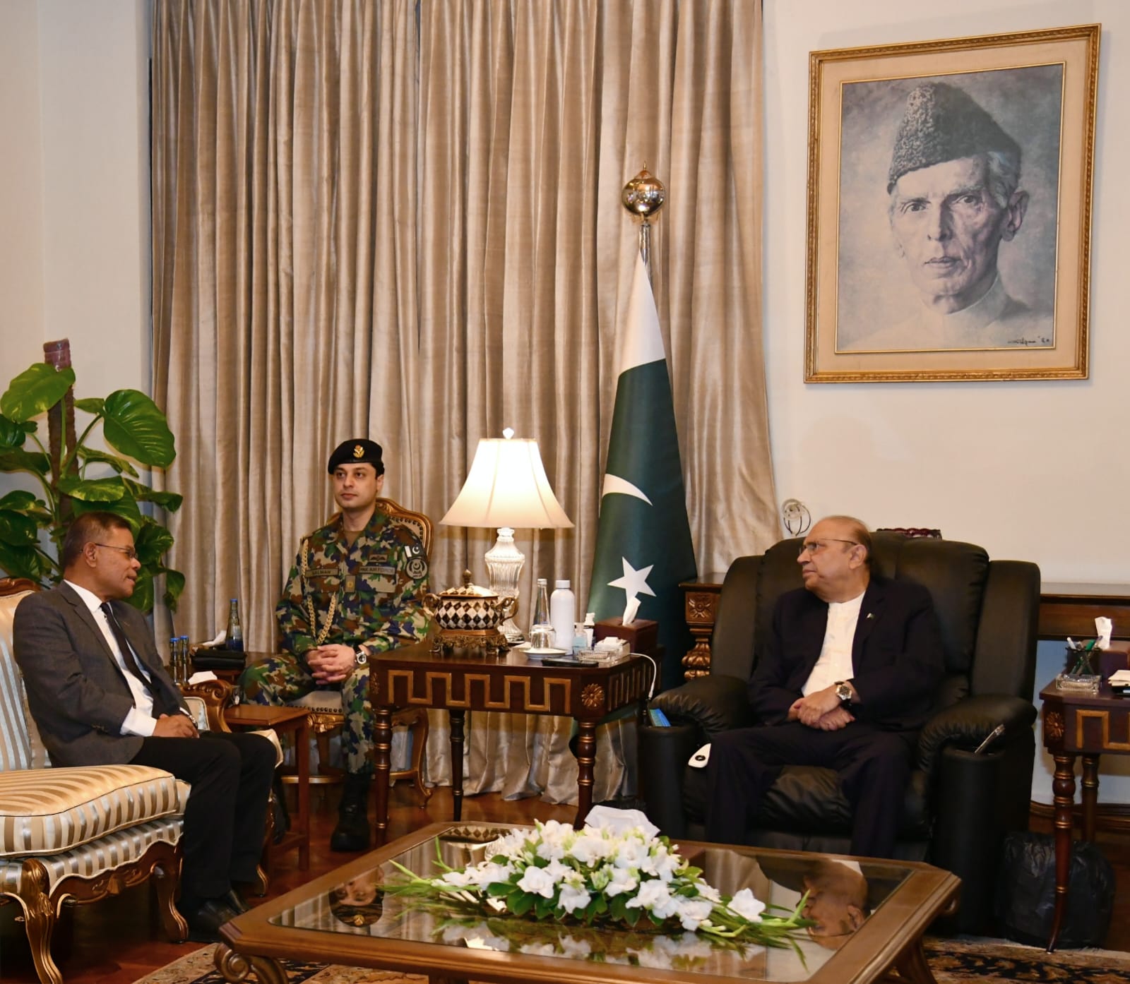 Islamabad, 22 August 2026: President Asif Ali Zardari in a meeting with Malaysia’s Minister for Home Affairs, Datuk Seri Saifuddin Nasution bin Ismail, at Aiwan-e-Sadr.