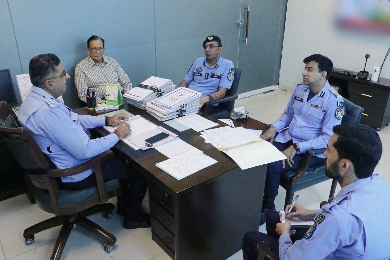 IGP Rizvi puts resources, manpower in focus to strengthen police operations