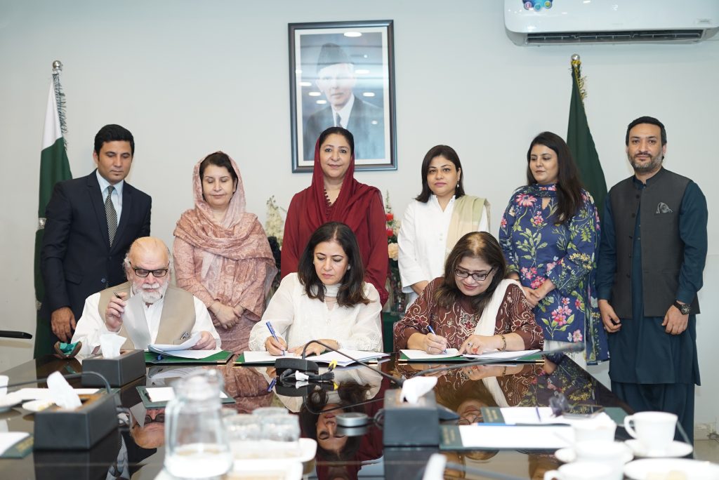 Tripartite agreement signed to benefit over 7000 children under school health programme