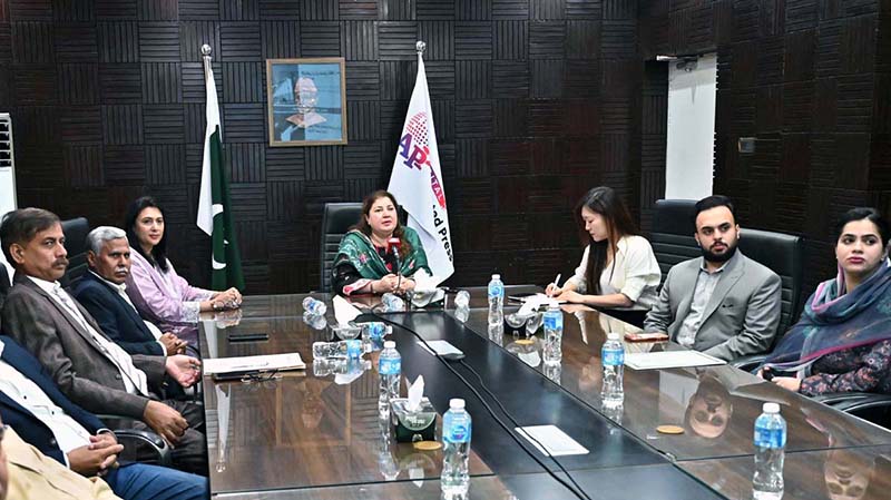 Acting Managing Director Associated Press of Pakistan, Sabeen Usman Khattak briefs Ms. Wang Gaofei, Deputy Director, International Communication Department, China News Service (CNS) about the professional working and news services of the news agency, at the APP Headquarters