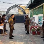 DPO Bahawalpur Police Rana Abdul Wahab reviews security arrangements for voters at a polling station in NA-168 during the by-election