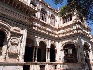 A view of the historic Sadiq Garh Palace in Dera Nawab, Bahawalpur, a magnificent landmark reflecting the region’s royal heritage and a blend of Islamic, South Asian and European architectural styles. Built during the reign of Nawab Sadiq Muhammad Khan IV in the late 19th century, the palace stands as a symbol of the rich history and cultural heritage of the Nawabs of Bahawalpur