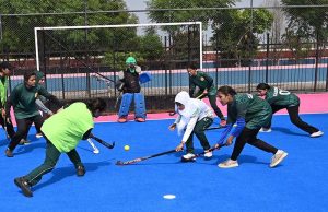 Gymnasts from the Sargodha Gymnastics Club demonstrate their skills during a ceremony honoring hockey players Maha Ramzan and Zaleera Sadaf, represented Pakistan’s Under-21 national team in China and Oman, at the Astroturf Hockey Stadium. The event was organized by the Sports Department and Fatima Women Hockey Club.