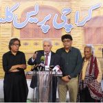 Federal Minister for Board of Investment Qaiser Ahmed Sheikh addressing media persons at Karachi Press Club