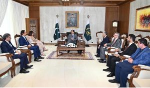 Acting President Syed Yousuf Raza Gilani in a meeting with Rameeza Majid Nizami, Publisher and Editor of Nawa-i-Waqt, Salman Masood, Editor of The Nation, and Aziz Alwi, Resident Editor of Nawa-i-Waqt, at Aiwan-e-Sadr.