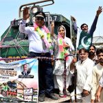 People express joy as they welcome the restoration of the Moenjodaro Express at Larkana Railway Station, operating on the Rohri-Larkana-Dadu-Sehwan-Kotri route on the directives of Federal Minister for Railways Muhammad Hanif Abbasi