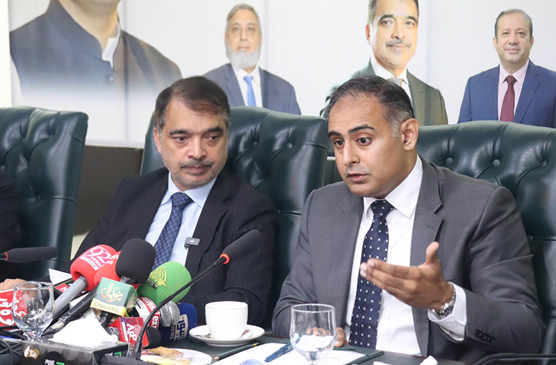 Minister of State for Railways & Finance and Revenue Bilal Azhar Kayani addressing the event at Chamber of Commerce & Industry (LCCI)