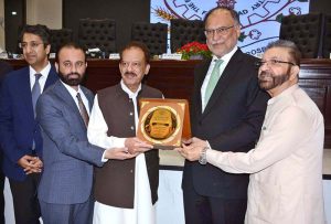 Federal Minister for Planning, Development and Special Initiatives Professor Ahsan Iqbal addresses the “Business Excellence Award Ceremony for SMEs & Top Exporters of Faisalabad” at the Faisalabad Chamber of Commerce & Industry (FCCI), marking its 50 years of excellence.