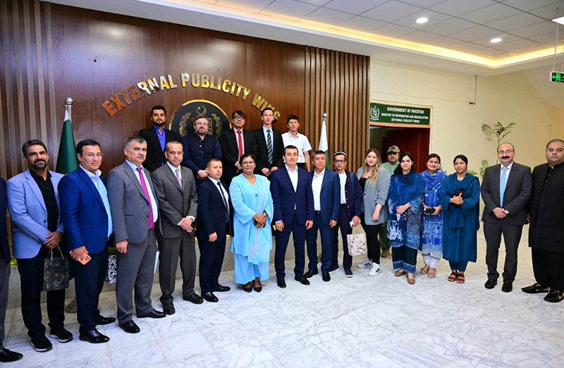 Executive Director General, External Publicity Wing, Ms. Raisa Adil, with the visiting 10-member Media Delegation of Uzbekistan during their visit to Islamabad