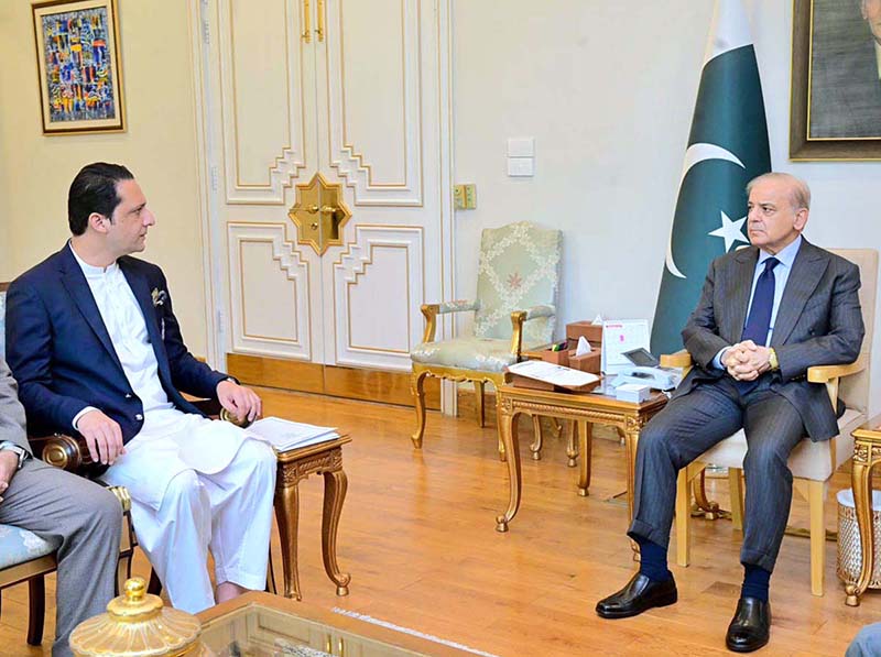Prime Minister of AJK Syed Iftikhar Ali Gillani called on Prime Minister Muhammad Shehbaz Sharif