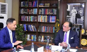 Federal Minister for Finance and Revenue, Senator Muhammad Aurangzeb, meeting with Deutsche Bank Regional CEO Middle East & Africa, Jamal Al Kishi, at the Finance Division today to discuss greater institutional engagement with Pakistan.