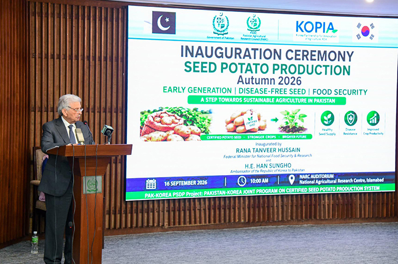 Federal Minister for National Food Security & Research, Rana Tanveer Hussain, addressing the inauguration ceremony of the Potato Seed Production Program at NARC