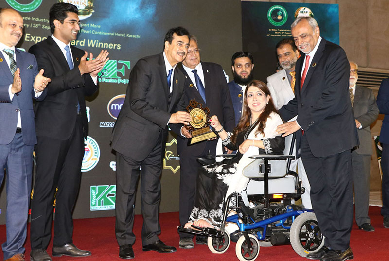 Chairman Senate Syed Yousaf Raza Gilani presents an awards during REAP’s 18th Export Award Ceremony at a local hotel