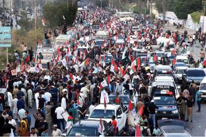 Chairman Muttahida Qaumi Movement-Pakistan (MQM-P) Khalid Maqbool Siddiqui and others lead a ‘Qaumi March’ rally at Quaid’s Mausoleum
