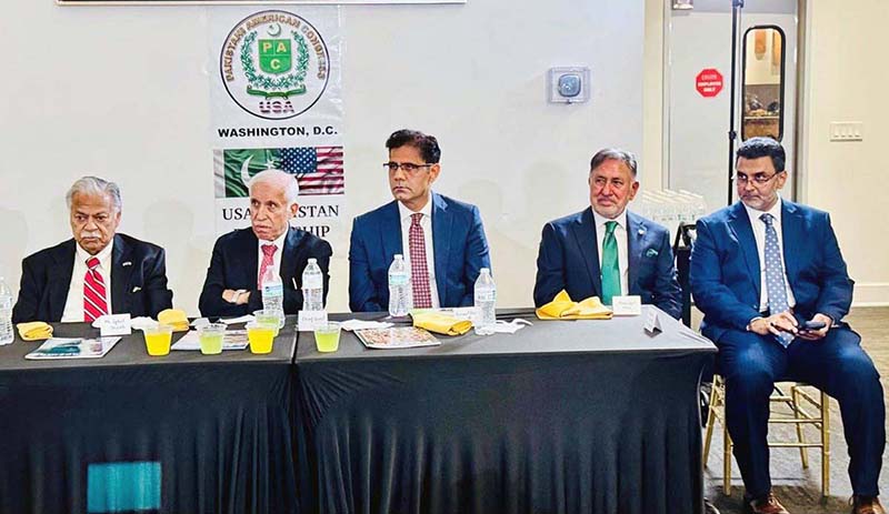 Federal Minister for Board of Investment Mr. Qaiser Ahmed Sheikh attends a special dinner hosted in his honour by President Pakistan American Congress (PAC) Dr. Ashraf Abbasi