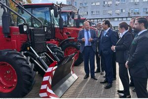 A Parliamentary delegation from Pakistan, led by Chairman Senate of Pakistan Syed Yousaf Raza Gilani visiting Mtz Tractor Factory of the Republic of Belarus.