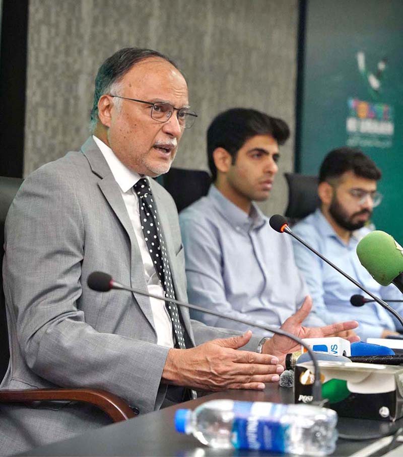Federal Minister for Planning, Development and Special Initiatives Ahsan Iqbal addressing the inaugural ceremony of the Youth Ideation Lab