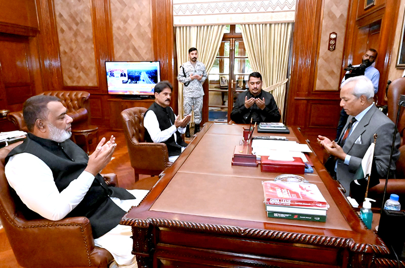 Report: President of All Pakistan Anjuman-e-Tajiran, Javed Qureshi, is offering Fateha at the Governor House for theconveying of reward to the departed soul of Syed Imam Reza Karim, the late father-in-law of Governor Sin