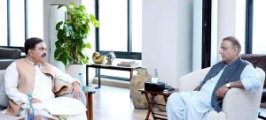 Federal Minister for Communications Abdul Aleem Khan was called on by Governor Balochistan Jaffar Khan Mandokhel.