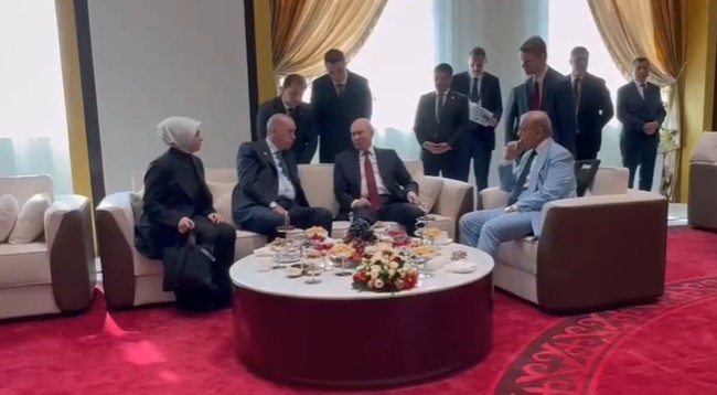PM Shehbaz holds informal interactions with world leaders on SCO sidelines