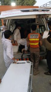 Rescue 1122 ambulance attacked while shifting Darazinda blast victims, one martyred