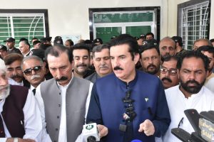 Governor Kundi Doubts PTI’s Ability to Hold Oct 4 Long March