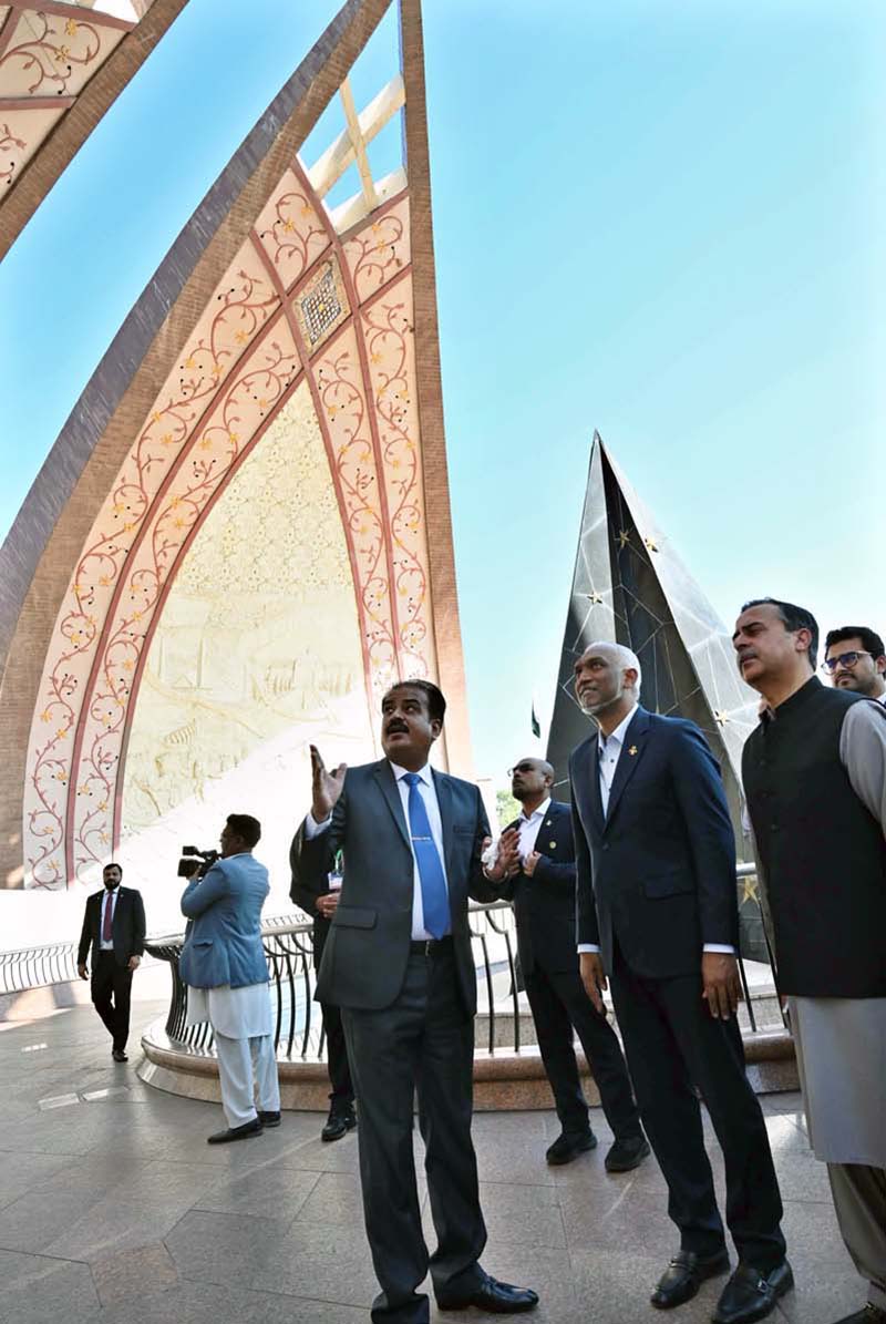 President of the Republic of Maldives Dr. Mohamed Muizzu visiting the Pakistan Monument