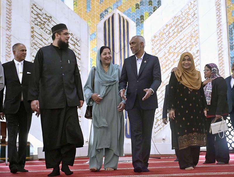 President of the Republic of Maldives Dr. Mohamed Muizzu and First Lady Madam Sajidha Mohamed visit the Faisal Mosque