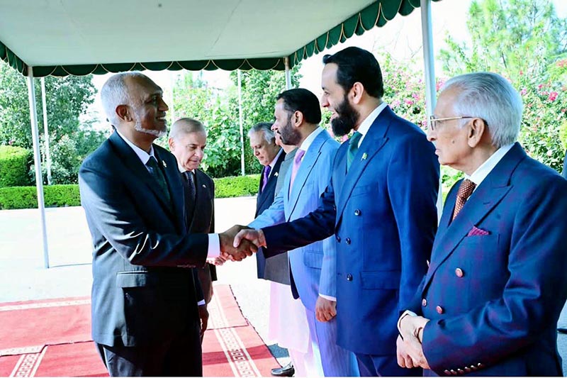President of the Maldives H.E. Muhammad Muizzu shakes hands with federal ministers at Prime Minister's House