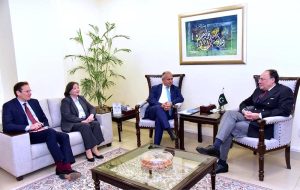Federal Minister for Finance and Revenue, Senator Muhammad Aurangzeb, meeting with Sandeep Mahajan, Regional Practice Director for the MENAAP region, World Bank, alongside Ms. Bolormaa Amgaabazar, Country Director, World Bank, and Simon Andrews, Division Director, IFC, to discuss Pakistan's economic reforms and priorities for investment-led growth