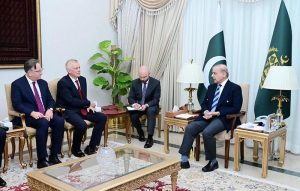 Prime Minister Muhammad Shehbaz Sharif meets Mr. Tomasz Siemoniak, Minister, Member of the Council of Ministers, and Coordinator of Special Services of the Republic of Poland.