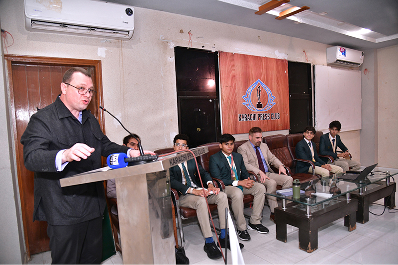 Russian Consul General Andrey Viktorovich Fedorov addresses an event to acknowledge Karachi Grammar School students at Karachi Press Club