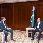 President Asif Ali Zardari in meeting with Mr. Daniel Frisch, Executive Vice-President and Director of Export Sales, Siemens