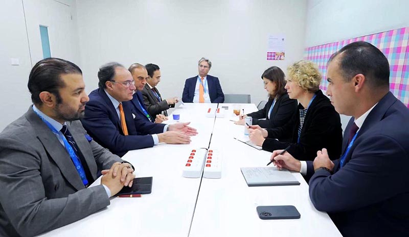 Federal Minister for Finance and Revenue, Senator Muhammad Aurangzeb, meeting with the J.P. Morgan delegation to discuss Pakistan's financing strategy, credit rating prospects and capital market instruments