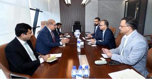 High Commissioner of Pakistan to Bangladesh, Mr. Imran Haider in a meeting with President, Bangladesh Garment Manufacturers and Exporters Association (BGMEA), Mr. Mahmud Hasan Khan at BGMEA office