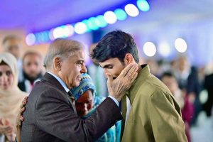 Prime Minister Muhammad Shehbaz Sharif interacts with Daanish School Alumni at the inaugural ceremony of Daanish School