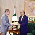 President Asif Ali Zardari presenting a memento to Ambassador-designate of France, Mr Jean-Noël Poirier, who calls on the President to present his credentials, at Aiwan-e-Sadr
