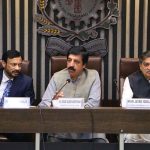 Governor of Punjab Sardar Saleem Haider Khan addresses a meeting at the Faisalabad Chamber of Commerce and Industry (FCCI)