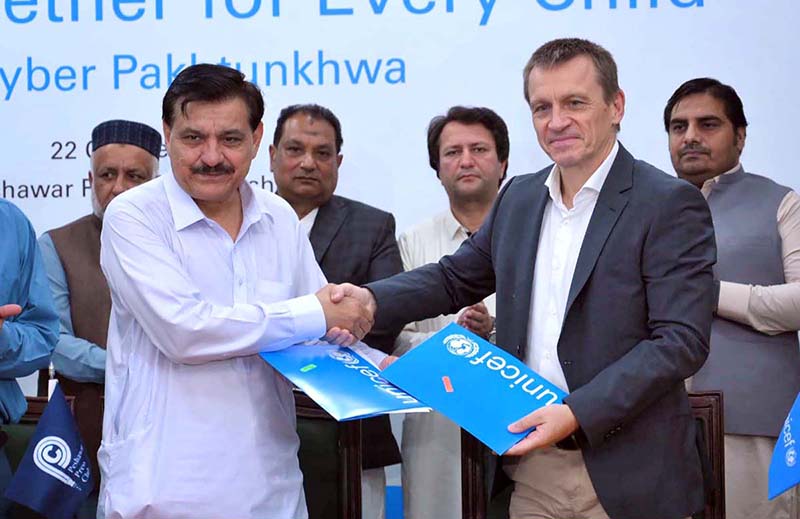 MOU signing ceremony between UNICEF and Press Club
