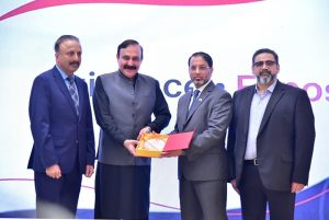 Federal Minister for Parliamentary Affairs Dr. Tariq Fazal Chaudhary distribute awards and certificates in an event organised by Pakistan American Chicagoland Chamber of Commerce.