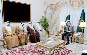 Foreign Minister of the Kingdom of Bahrain, Dr. Abdullatif bin Rashid Al-Zayani calls on Prime Minister Muhammad Shehbaz Sharif.