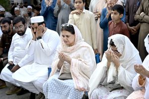Chairperson of the Benazir Income Support Programme (BISP), Senator Robina Khalid, visits Dir Colony in Peshawar to offer condolences to the families of the victims of the school roof collapse tragedy.