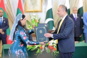 President of Maldives Dr. Mohamed Muizzu and Prime Minister of Pakistan Muhammad Shehbaz Sharif witnesses the exchange of MoUs between Pakistan and Maldives in various sectors at a ceremony in Prime Minister's House