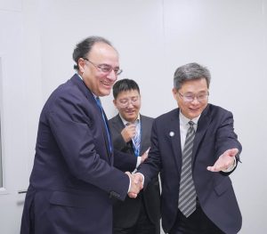 Federal Minister for Finance and Revenue, Senator Muhammad Aurangzeb, shaking hands with Lan Fo’an, Minister of Finance of China, during a meeting to discuss bilateral financial cooperation, access to Chinese capital markets and regional economic collaboration.