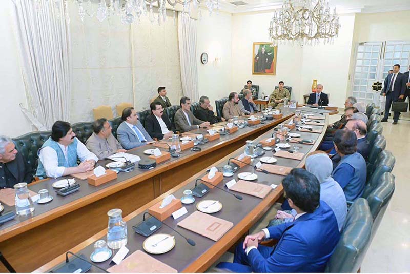 A Parliamentary delegation of Pakistan Muslim League (Q), Balochistan Awami Party, Istehkam Pakistan Party and Pakistan Muslim League (Z) meets with Prime Minister Muhammad Shehbaz Sharif